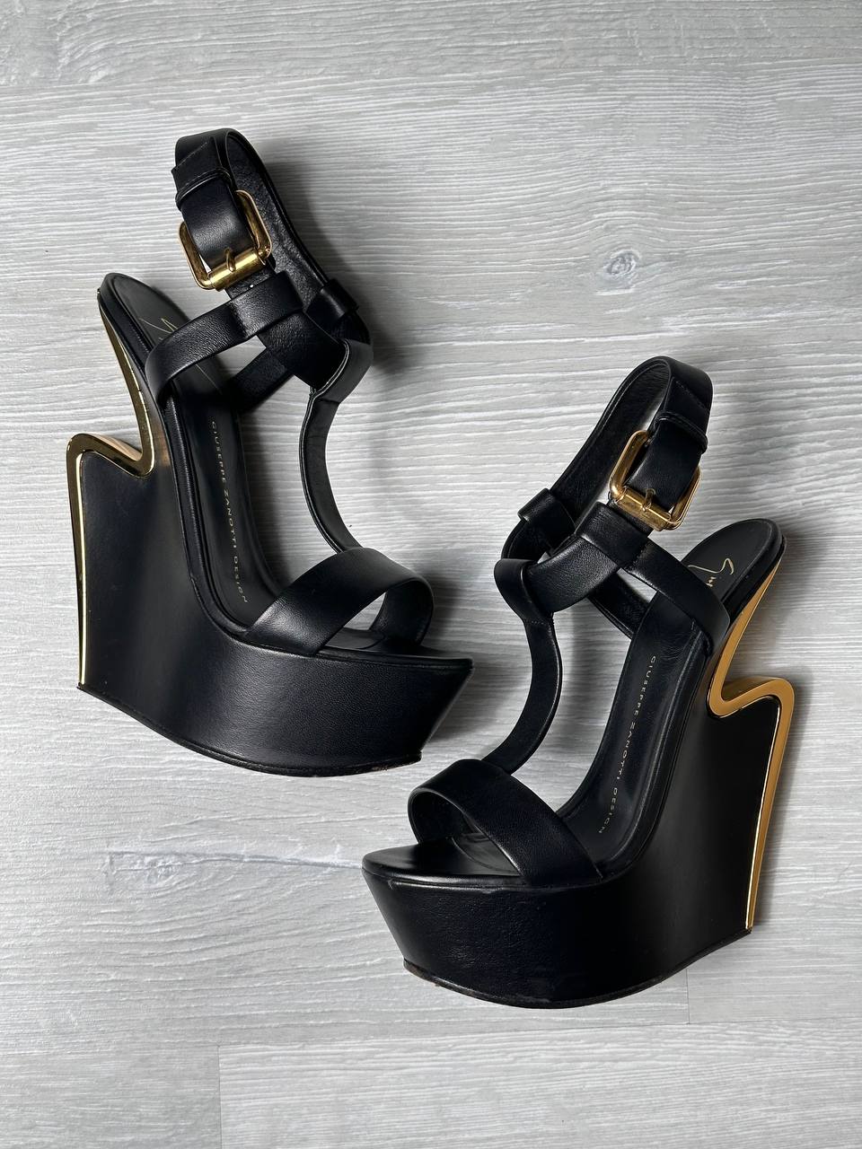 Giuseppe Zanotti Wedge Heels — 36