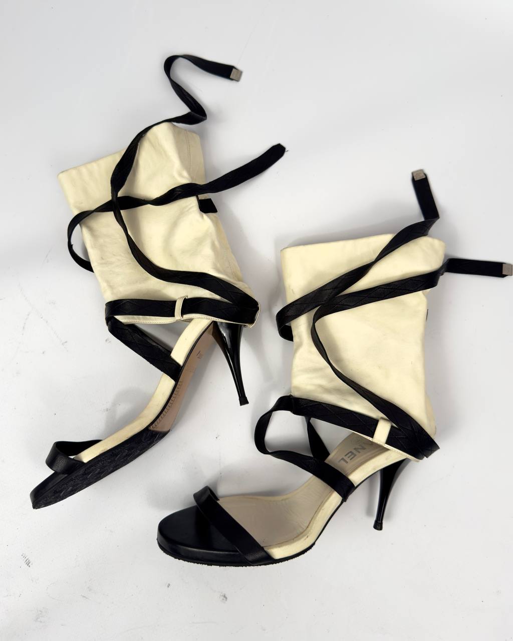 Chanel SS 2006 Runway Leather Heels — 38.5