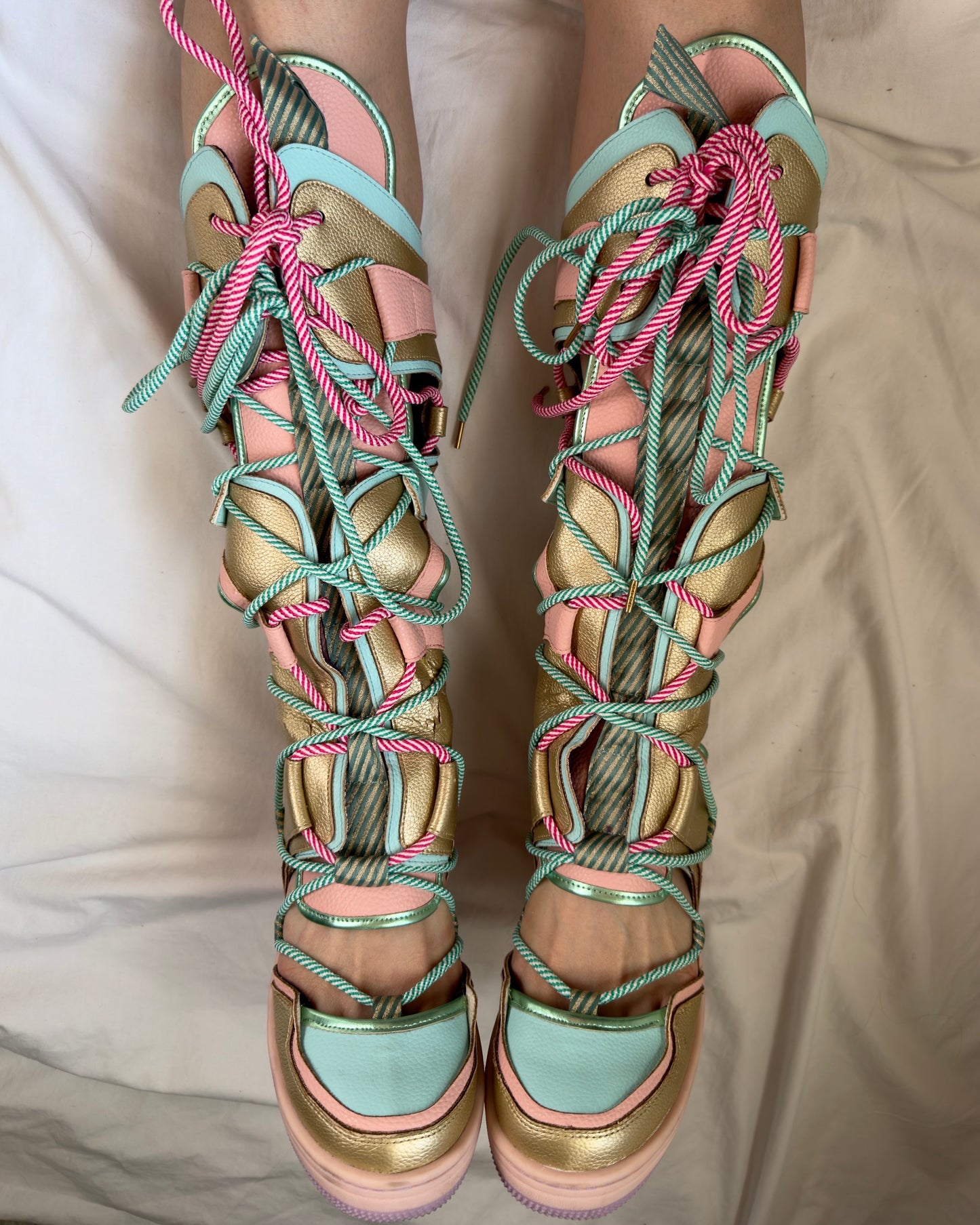 Irregular Choice "Touch Down" platform wedge gladiator boots — 38/39 📍NUANCE