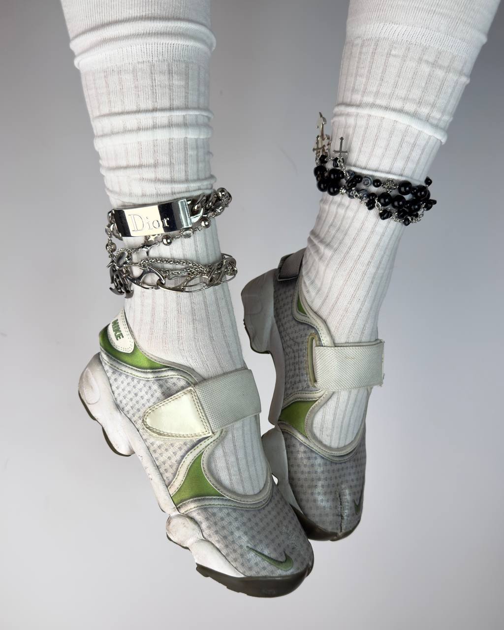 Nike Rift Tabi Vintage Silver Ballet Flats — 36/36.5