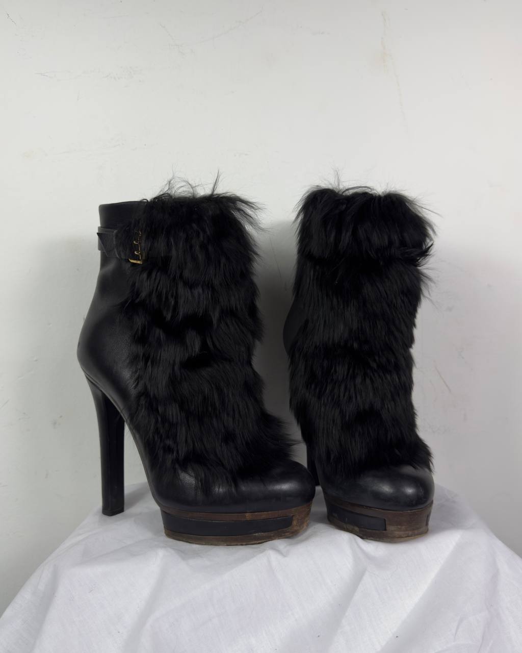 Gucci Vintage Leather Fur Platform Boots 38/38.5