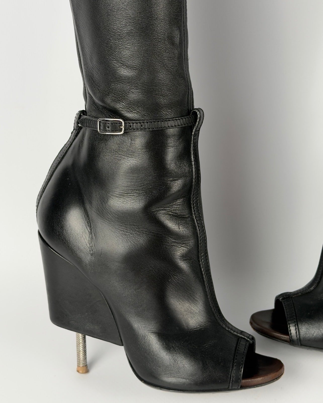Givenchy S/S 2015 Narlia Runway Leather Boots — 36/37