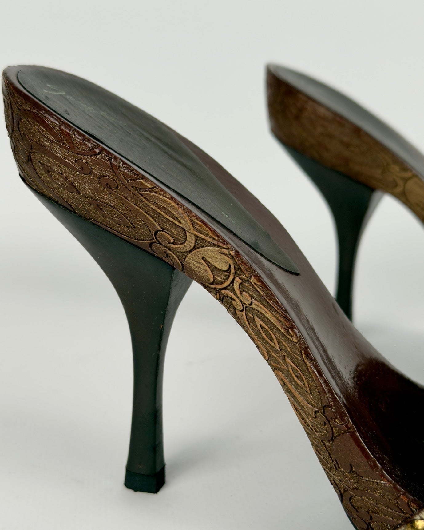 Giuseppe Zanotti Vintage Heels — 38.5