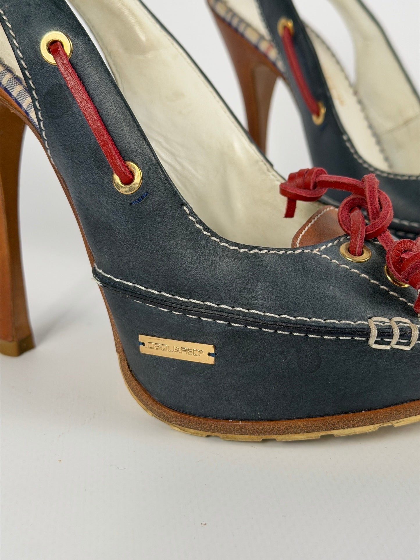 Dsquared 2000s Heels — 37.5