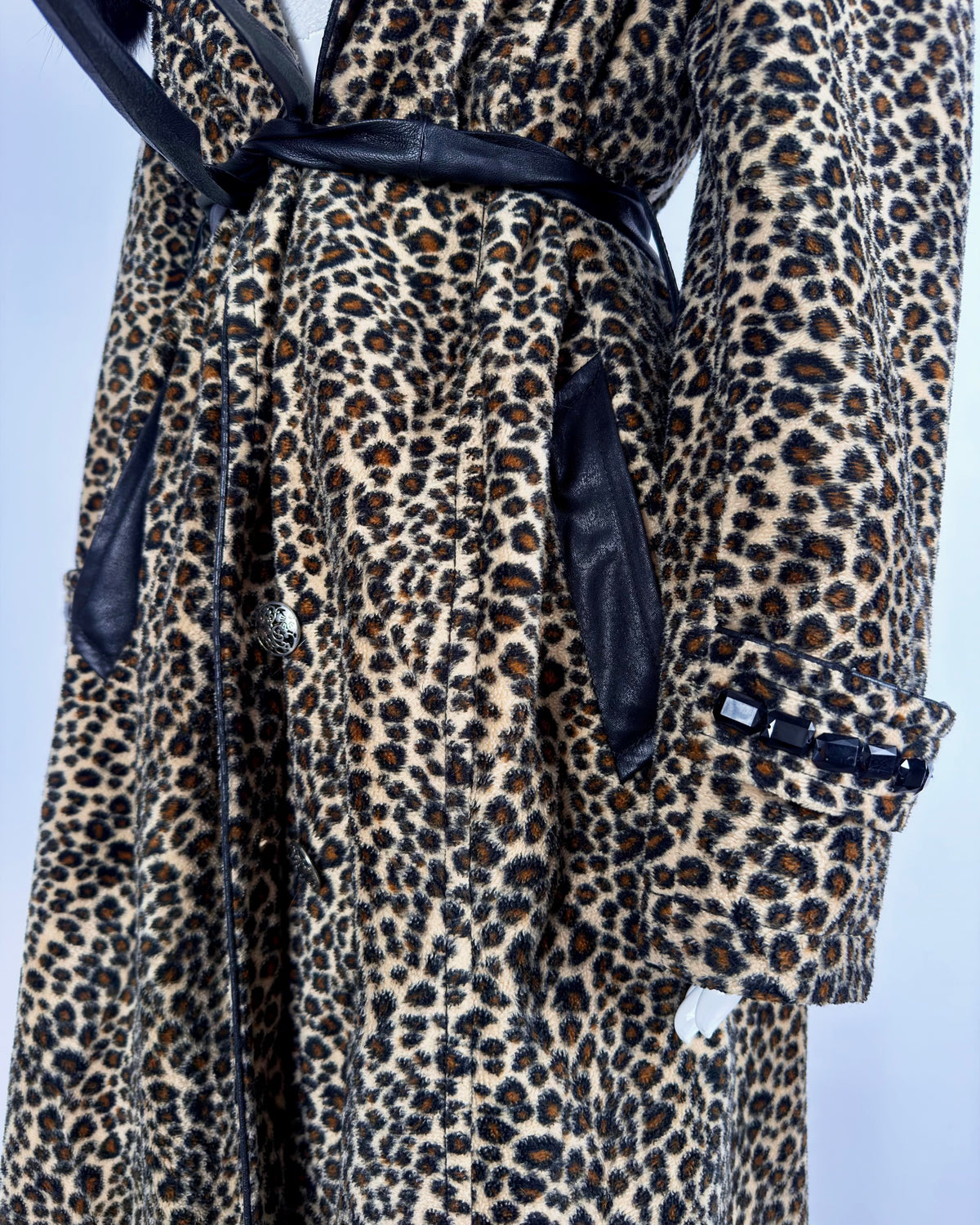 Vintage Faux Fur Coat with Fur Collar — S/M