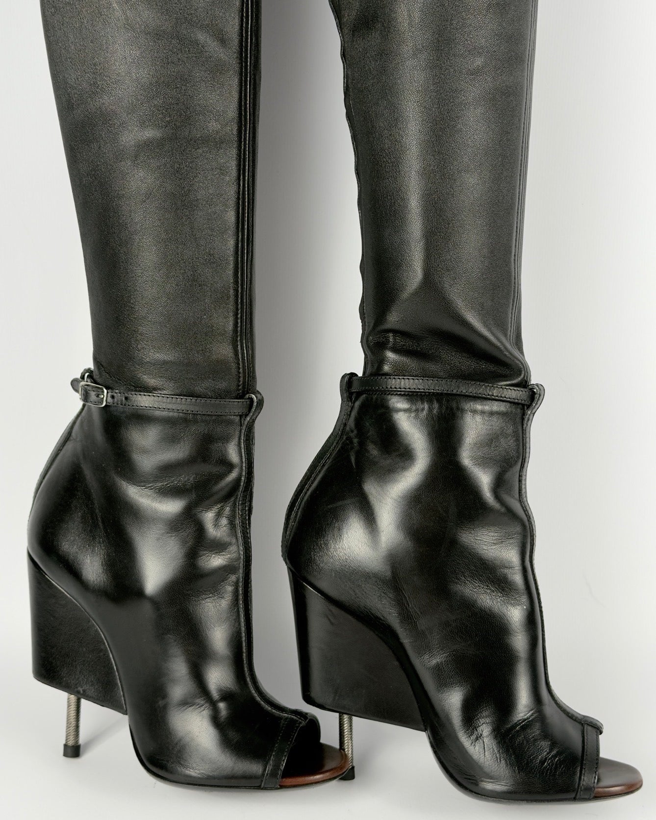 Givenchy S/S 2015 Narlia Runway Leather Boots — 37/37.5