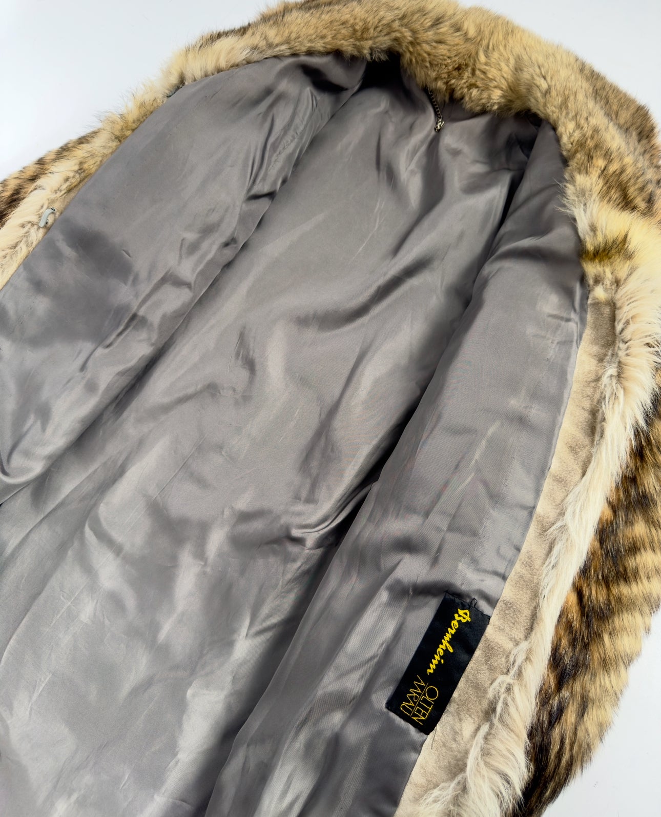 Vintage Fur Coat — XS/M