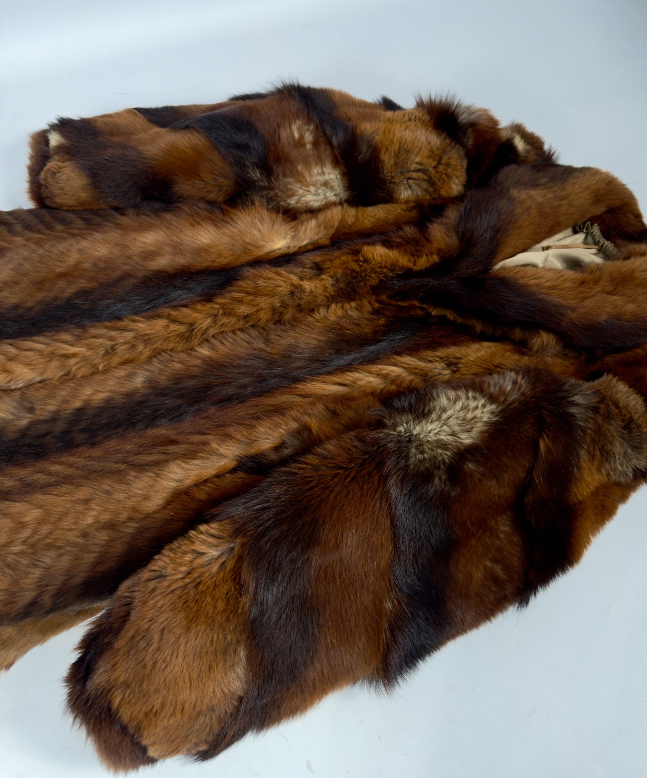 Vintage Fluffy Fur Coat — S/L