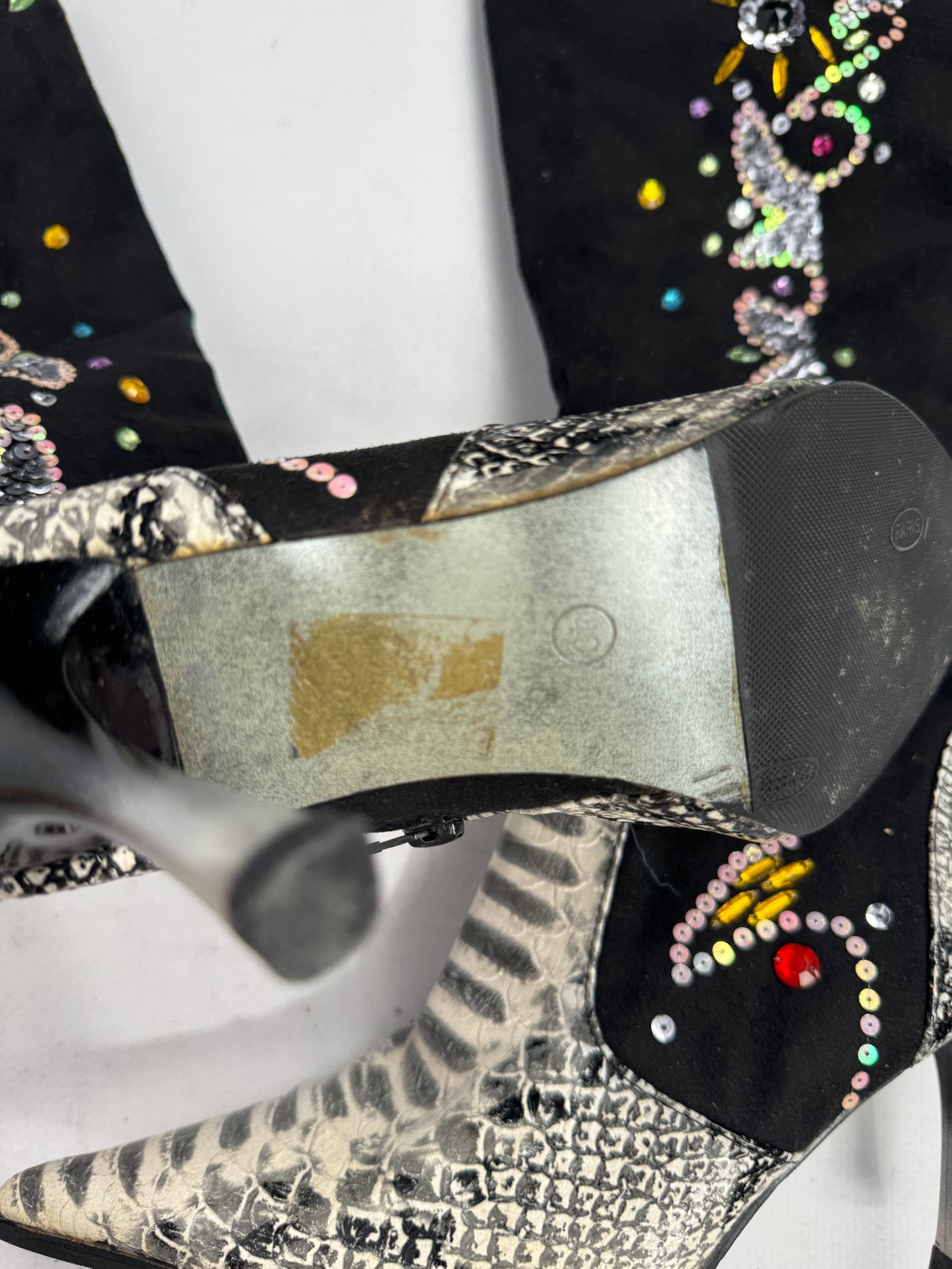 Vintage Vegan Beaded Boots — 40