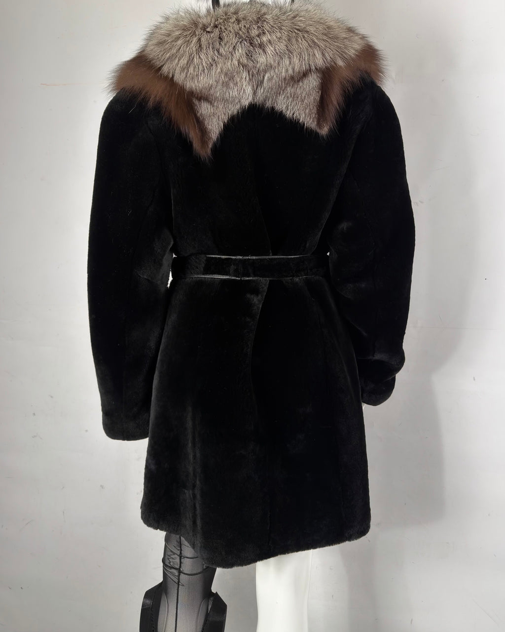Vintage Fur Coat — M/XL