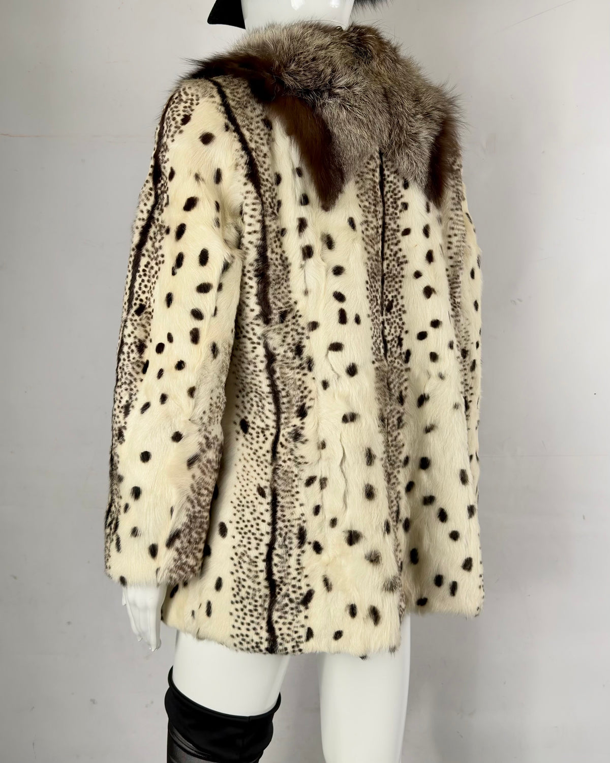 Vintage Fur Jacket — M/L