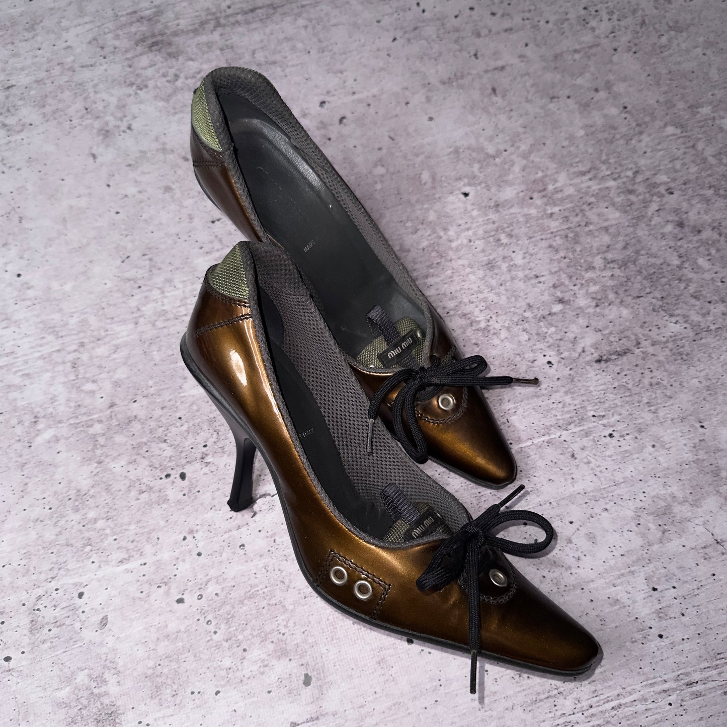 Miu Miu Vintage 1999 kitten heels
